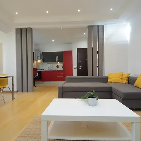 Cozy And Comfy In Piramide Metro Stop روما