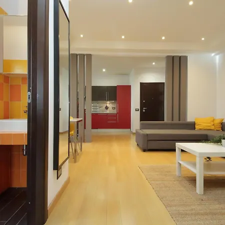 Cozy And Comfy In Piramide Metro Stop روما